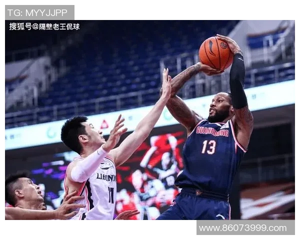 杭州篮球队与深圳篮球队赛后复盘分析双方状态与表现对比